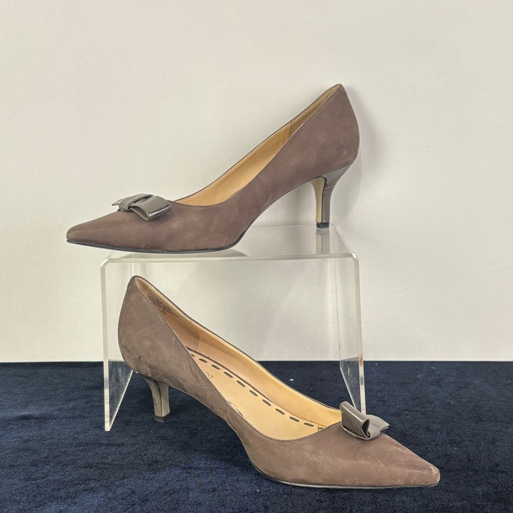 Enzo Angiolini Taupe w Bow Pumps